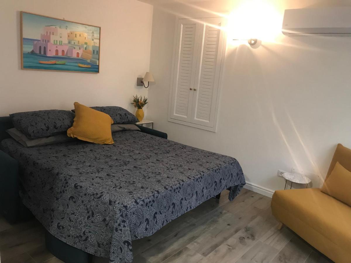 La Casetta Al Porto Di Ischia Apartman Kültér fotó